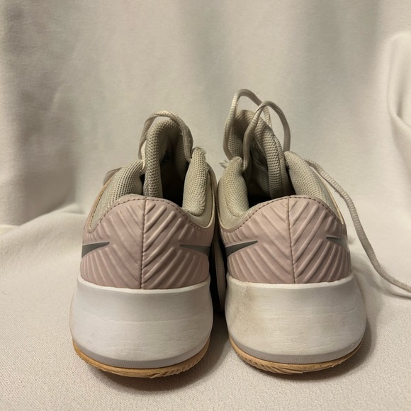 NIKE PINK WHITE SNEAKERS CU3584-010 MC TRAINERS SIZE 8 - Picture 4 of 8